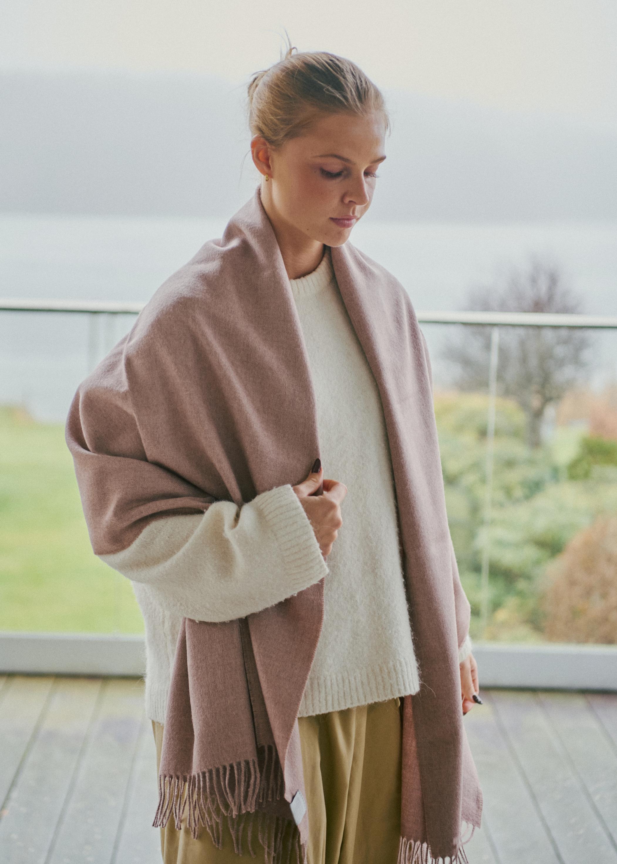 Silkeborg Uldspinderi ApS Cusco 60x200 cm Scarf 01927 Dusty Rose