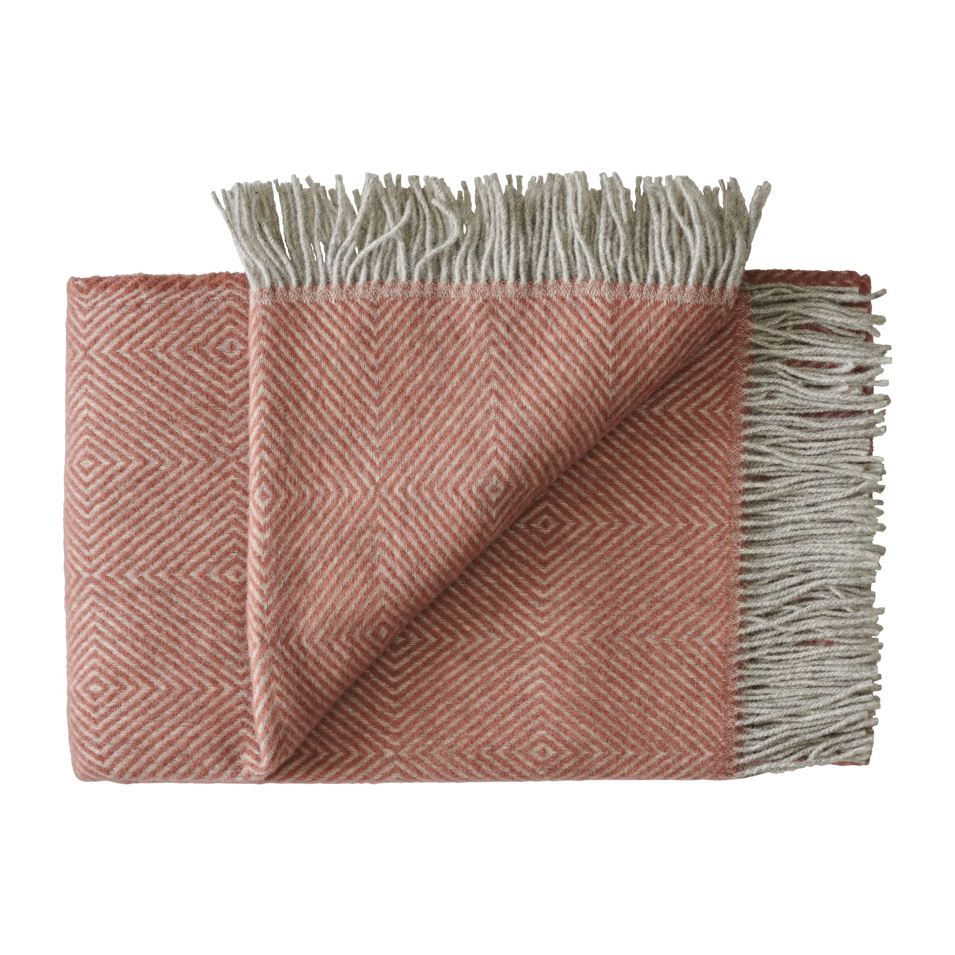 Silkeborg Uldspinderi ApS LivΓΈ 140x240 cm Throw 03109 Rosewood