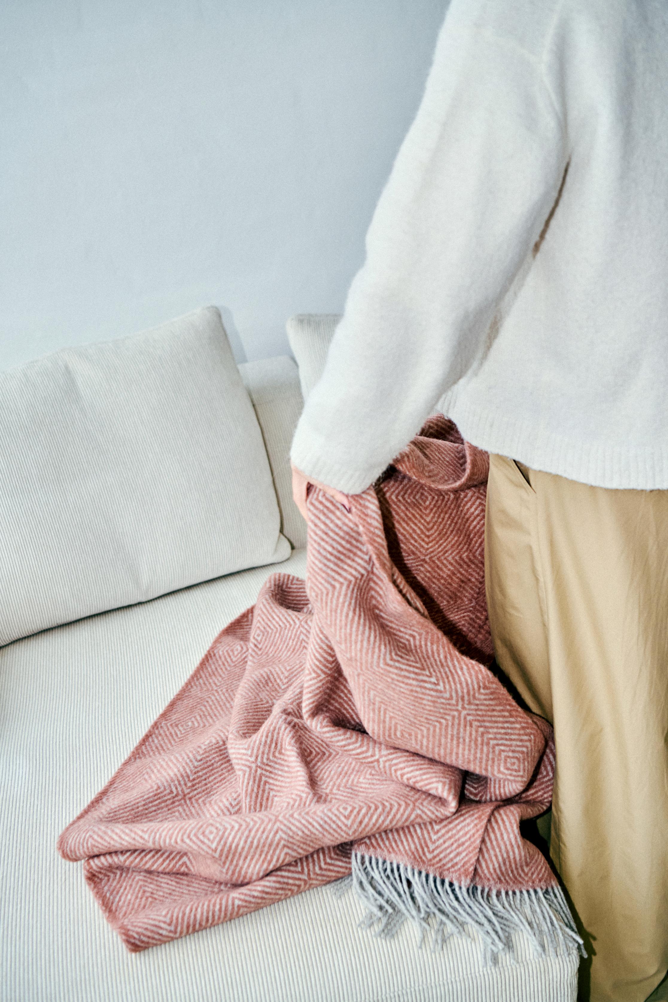 Silkeborg Uldspinderi ApS LivΓΈ 140x240 cm Throw 03109 Rosewood