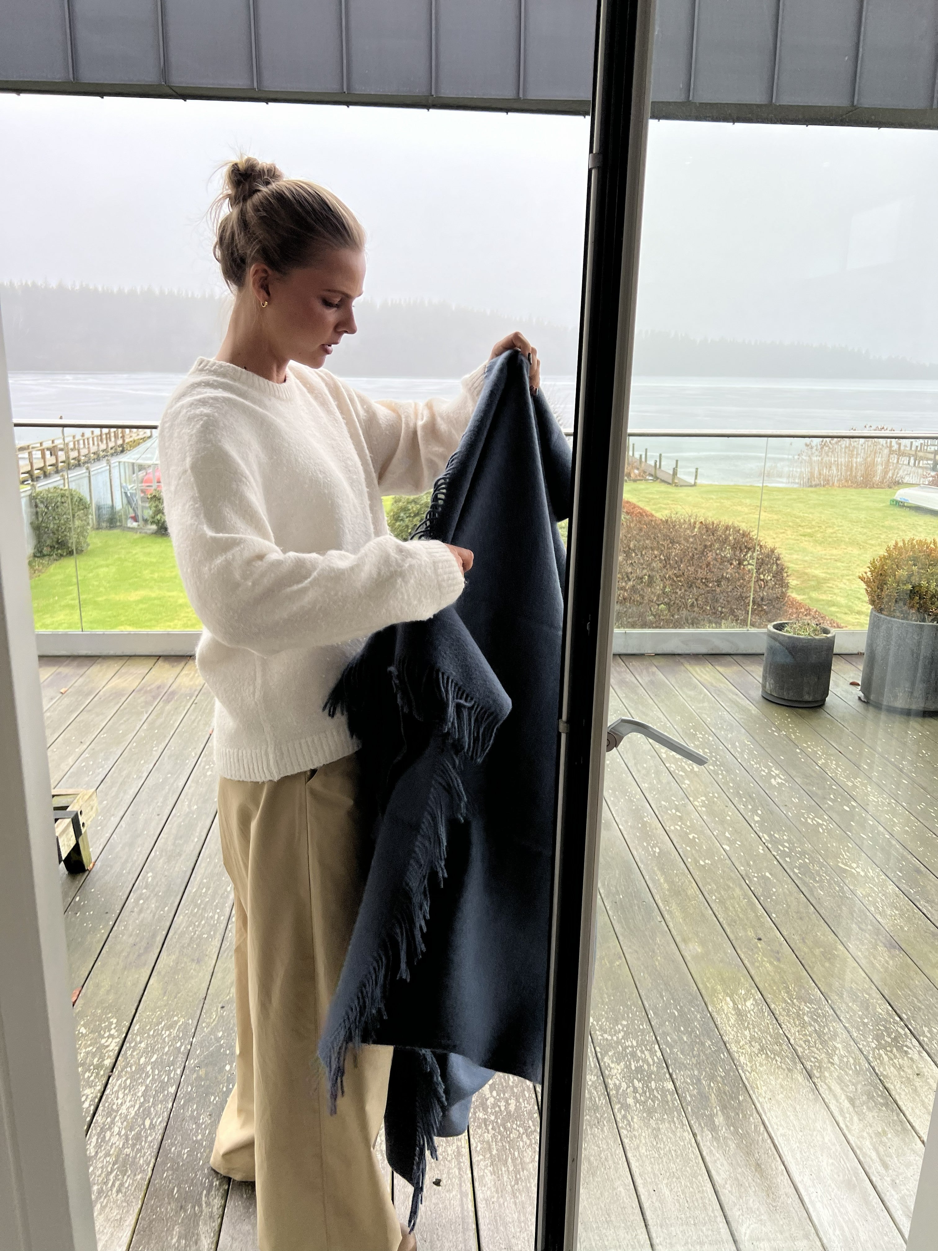 Silkeborg Uldspinderi ApS Season 130x200 cm Throw 04152 Midnight (01152)