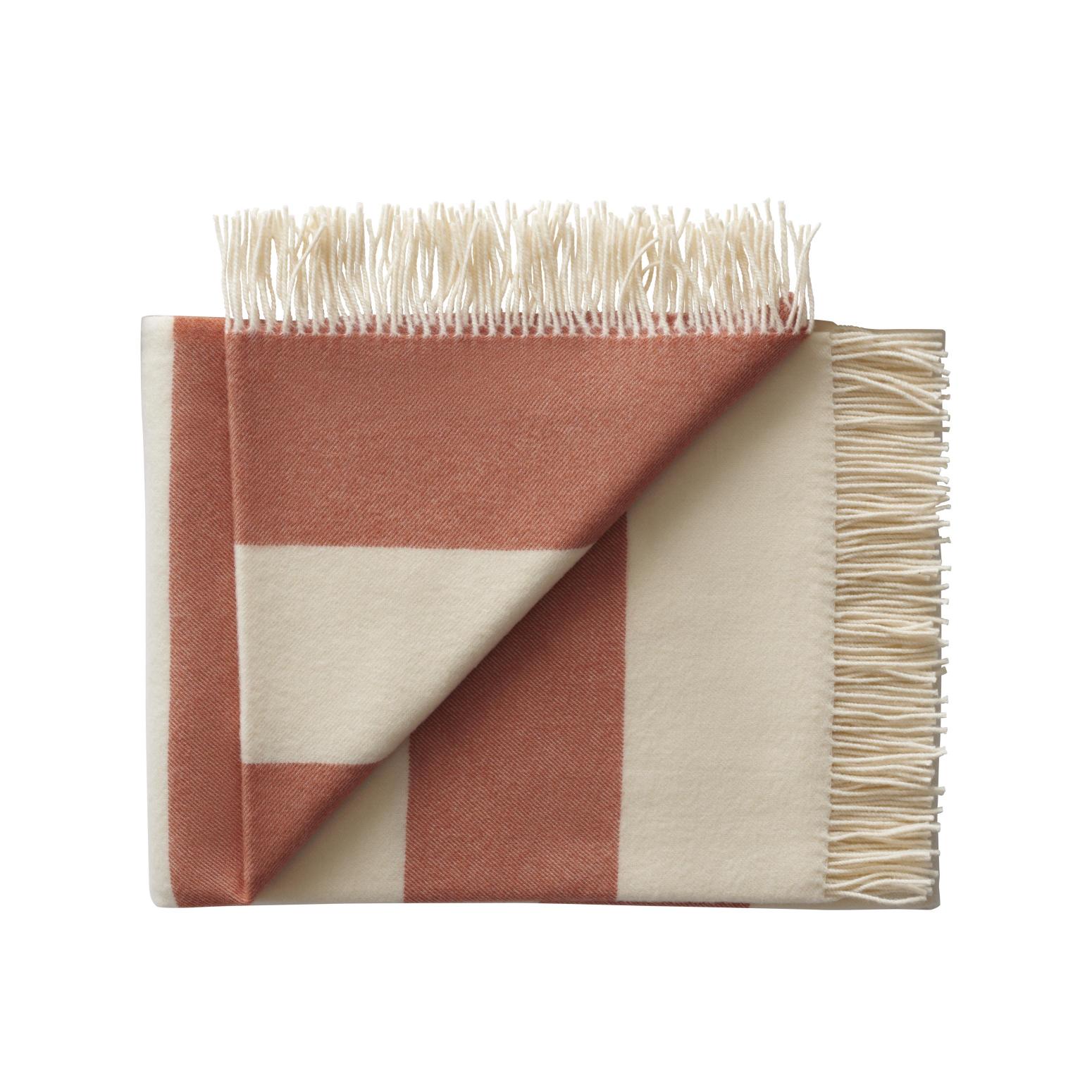 Silkeborg Uldspinderi ApS The Sweater Junior 100x140 cm Throw 08201 Orange