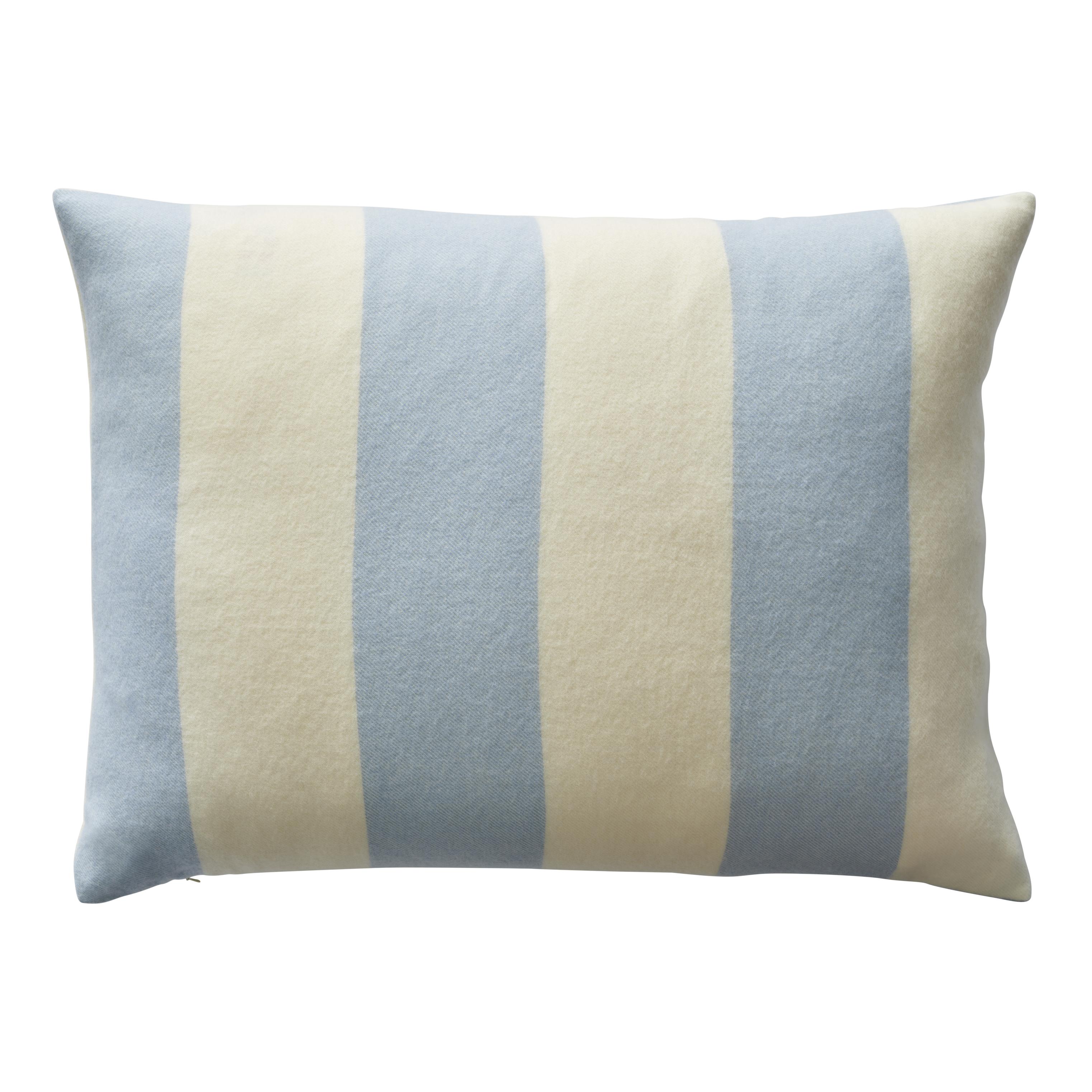 Silkeborg Uldspinderi ApS The Sweater 50x70 cm Cushion 05324 Blue