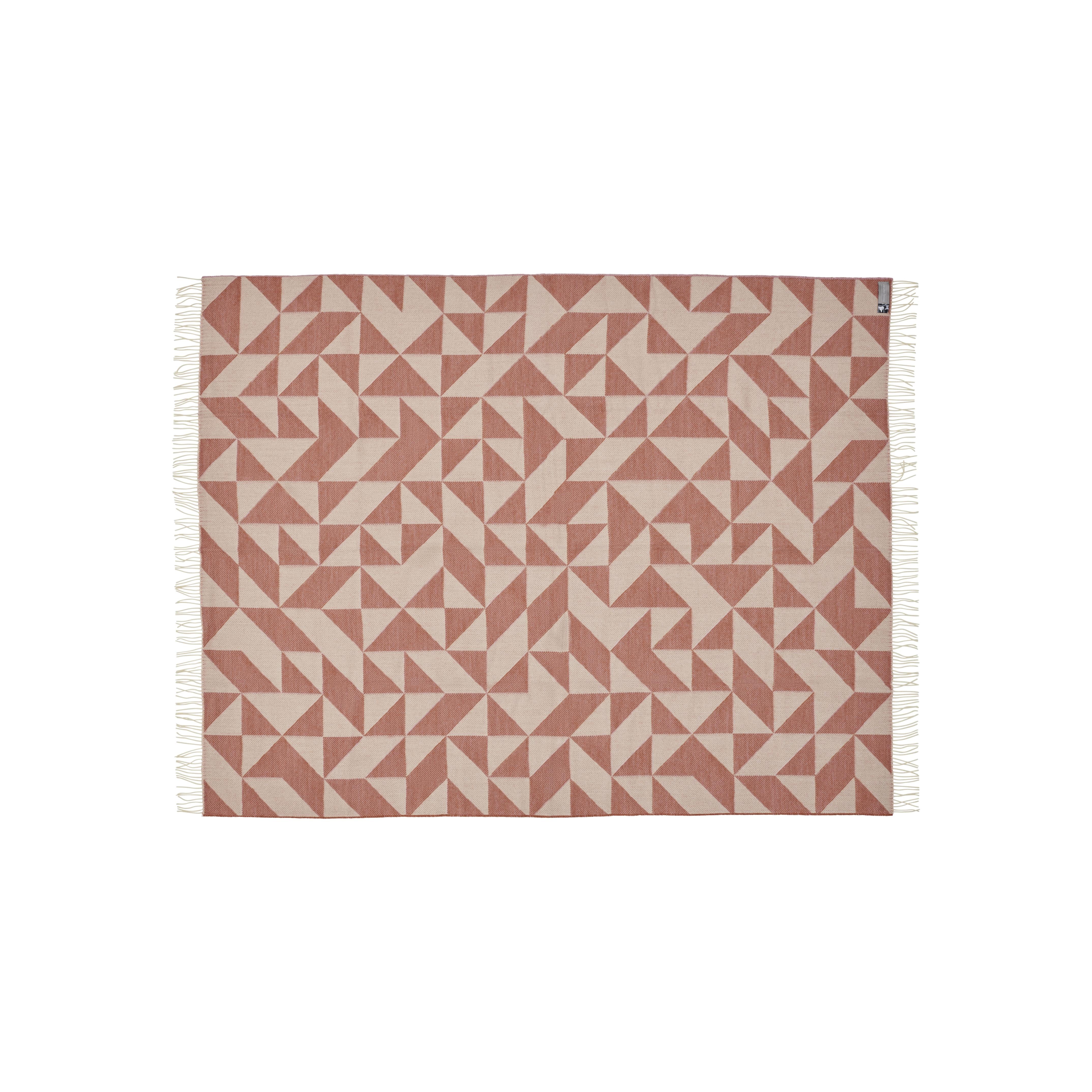 Silkeborg Uldspinderi ApS Twist a Twill 130x190 cm Throw 01178 Rusty Rose