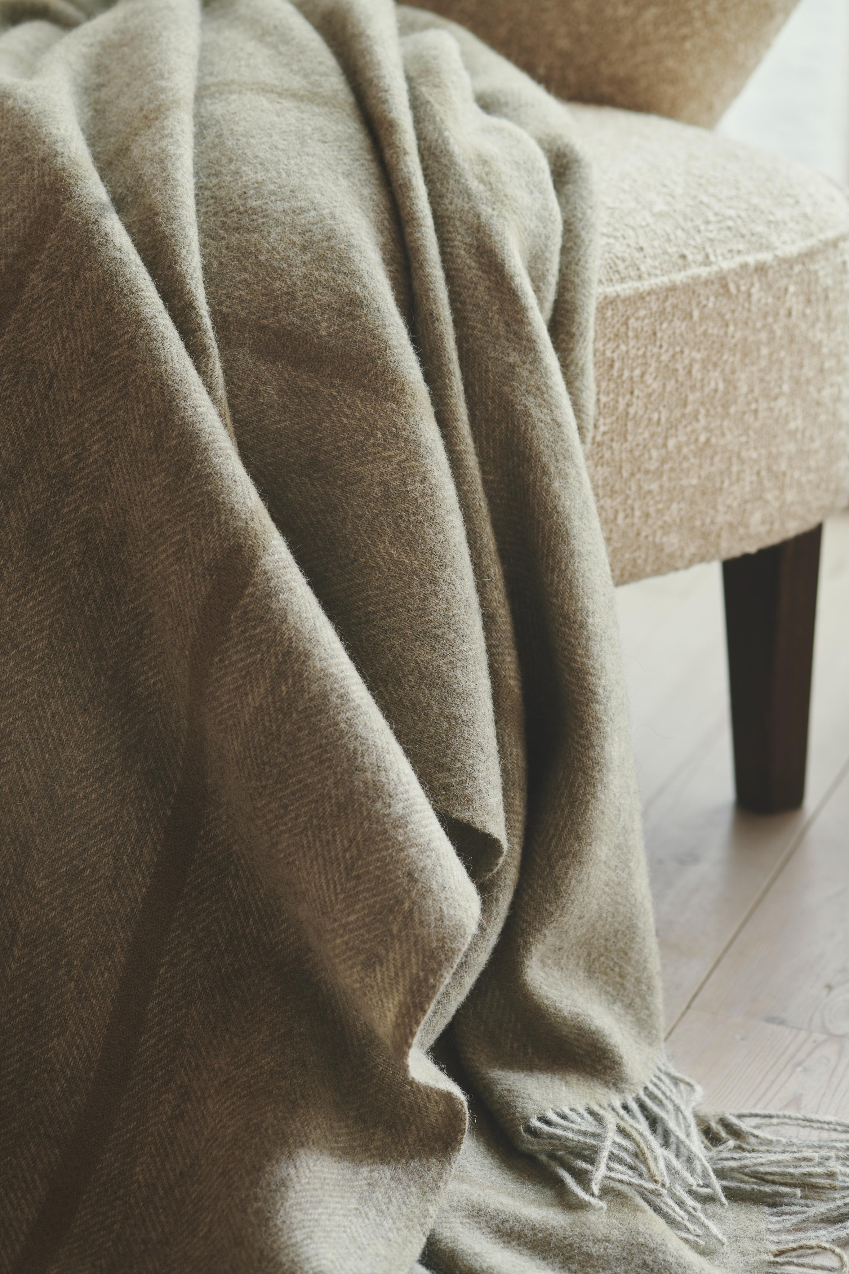 Silkeborg Uldspinderi ApS Askø 140x240 cm Throw 01026 Herbal (01126)