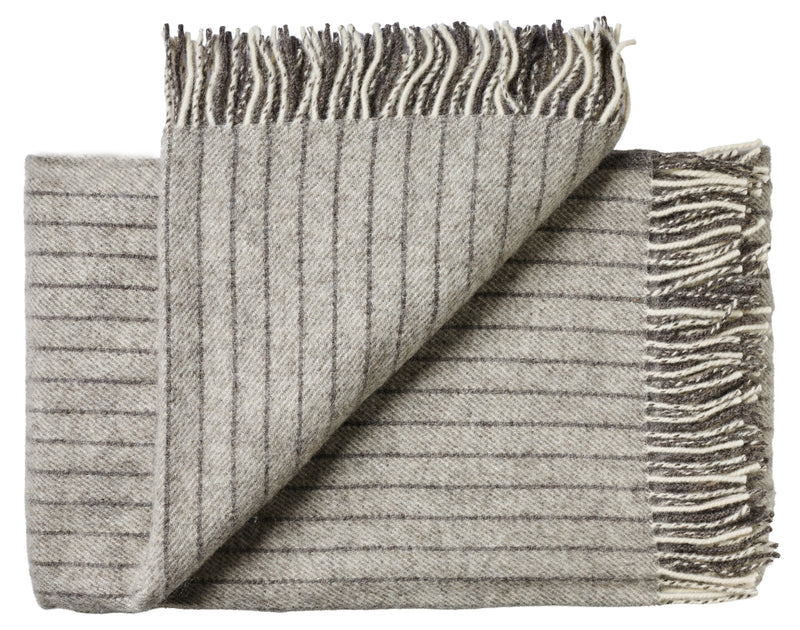 Silkeborg Uldspinderi ApS Bornholm 130x200 cm Throw 0138 Dark Nordic Grey