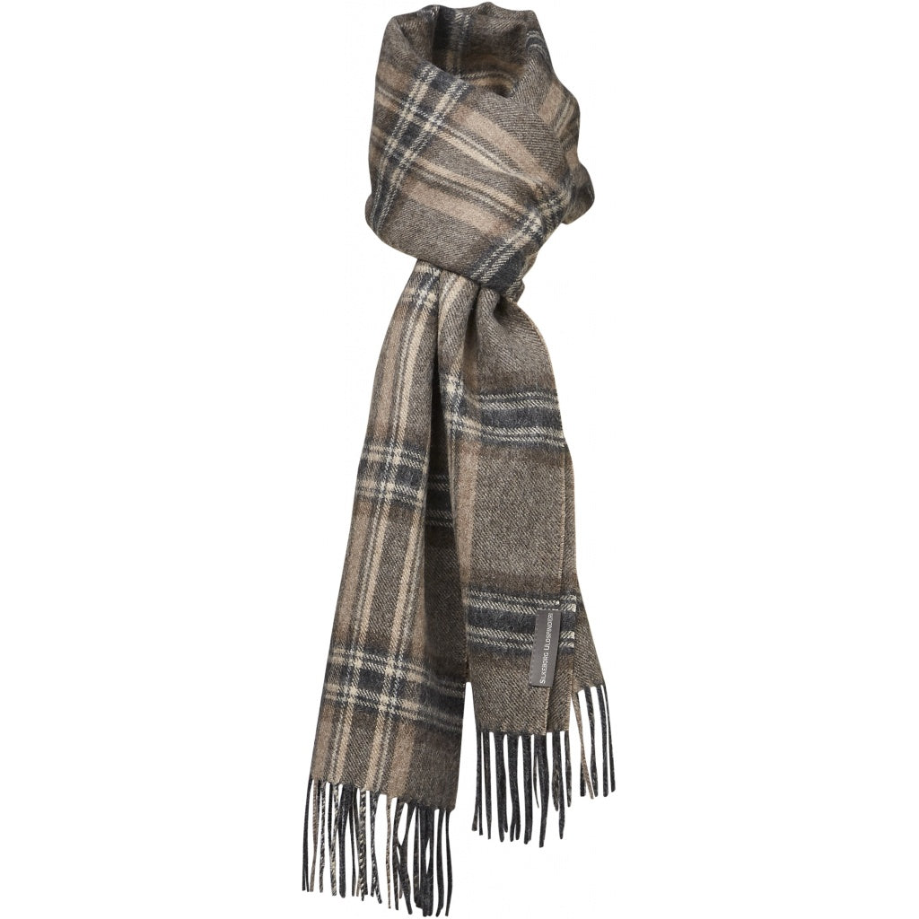 【chienyan様へ。】SILKEBORG ULDSPINDERIWOOL Silkeborg Uldspinderi, A Sense of Wool — oopen.house