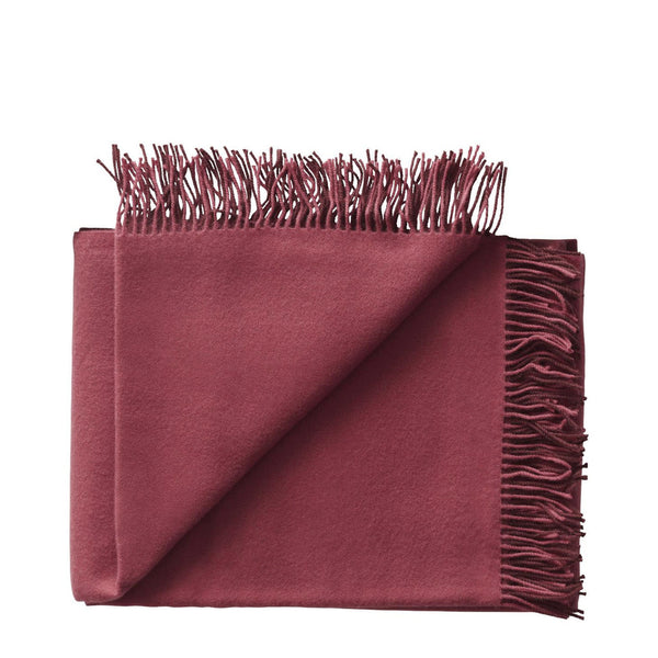 Silkeborg Uldspinderi ApS Secret 130x190 cm - RWS Throw 02202 Beetroot/Rhubarb