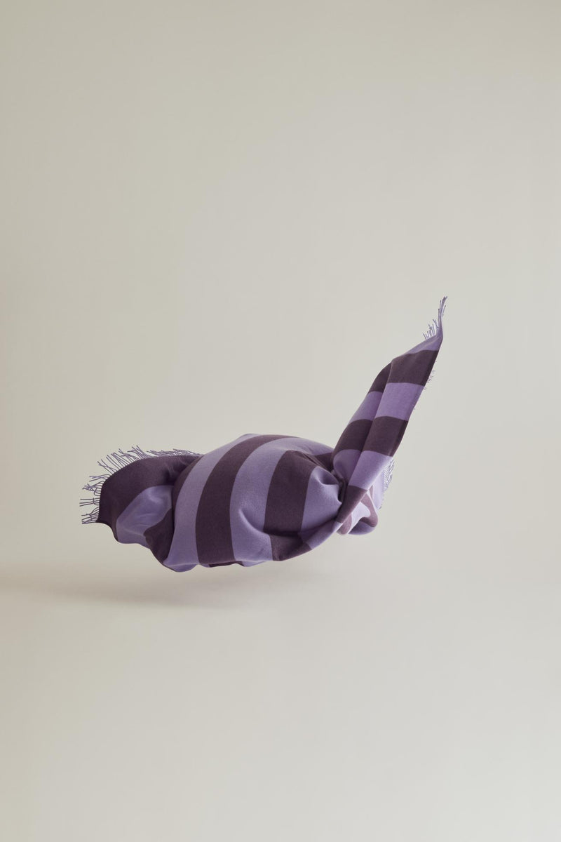 Silkeborg Uldspinderi ApS The Sweater Polychrome 130x190 cm Throw 01002 Lavender Purple