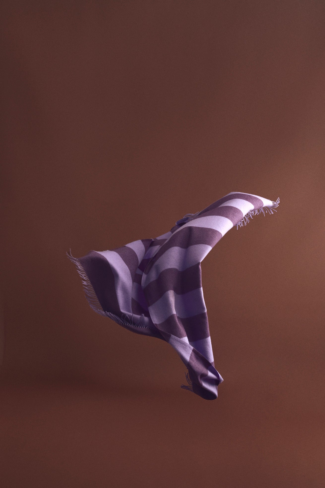 Silkeborg Uldspinderi ApS The Sweater Polychrome 130x190 cm Throw 01002 Lavender Purple