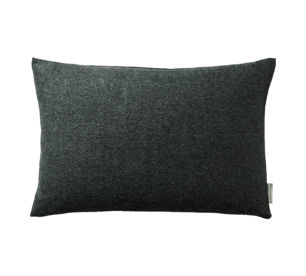 Silkeborg Uldspinderi ApS Arequipa Cushion 60x40 cm Cushion 0403 Dark Grey